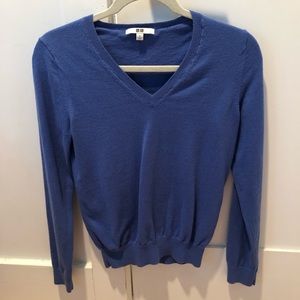 Uniqlo Blue V Neck Sweater